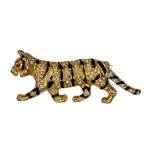 Vintage Tiger Gold Hue‎ Metal Gem Stone Details